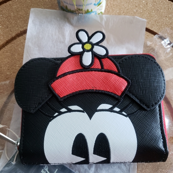Loungefly Minnie Mouse Polka Dot Wallet - Picture 5 of 7